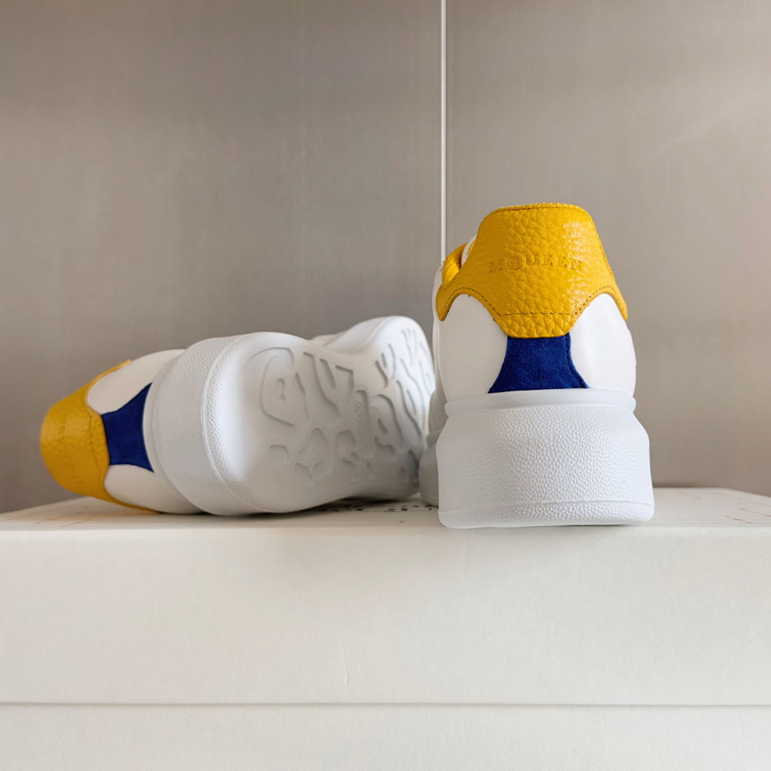 Alexander Mcqueen Male Sneakers White M-l-s