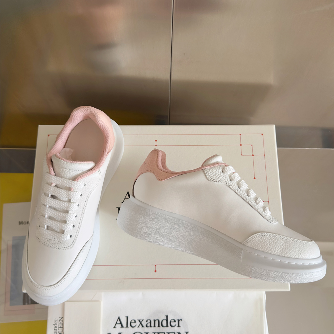 Alexander Mcqueen Male Sneakers White M-l-s