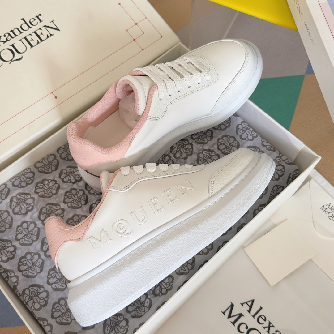 Alexander Mcqueen Male Sneakers White M-l-s