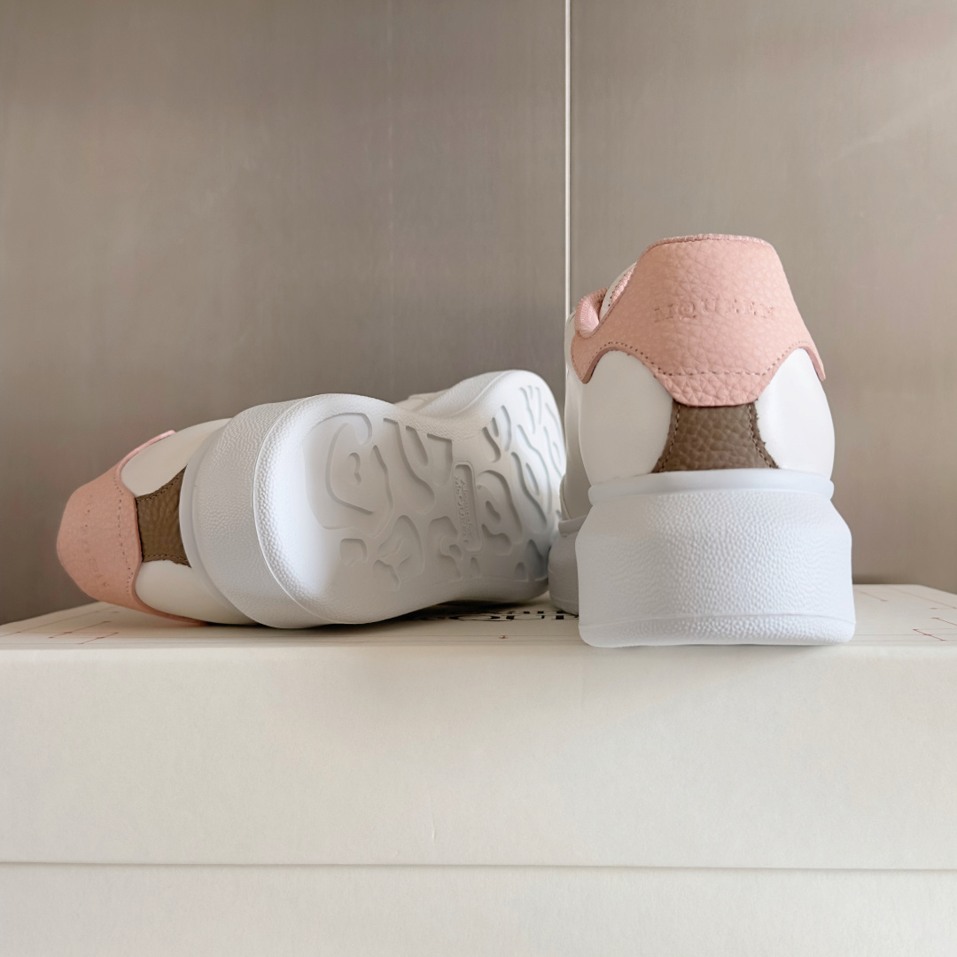 Alexander Mcqueen Male Sneakers White M-l-s