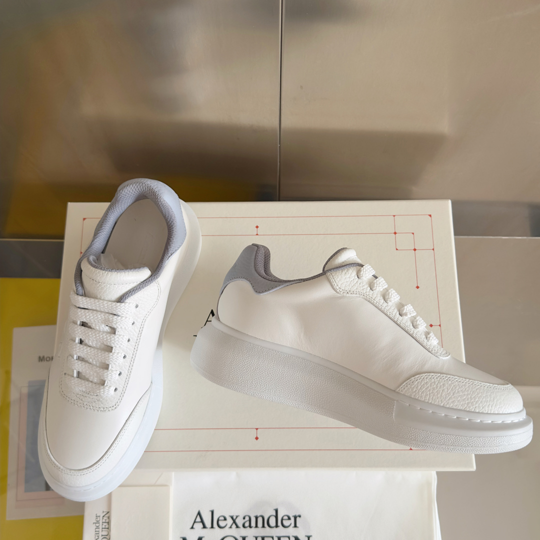 Alexander Mcqueen Male Sneakers White M-l-s