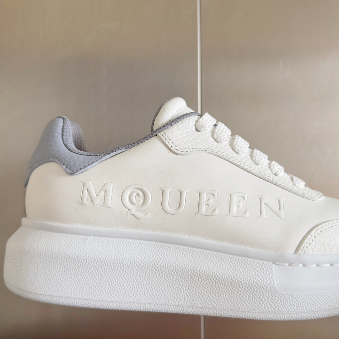 Alexander Mcqueen Male Sneakers White M-l-s