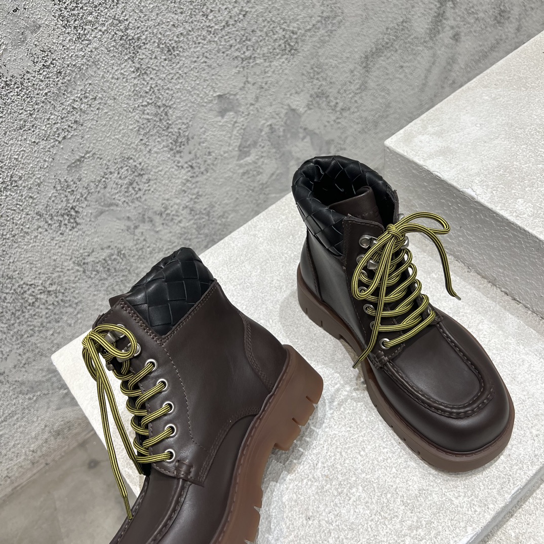 Bottega Veneta Dr. Martens Male Boots M-s