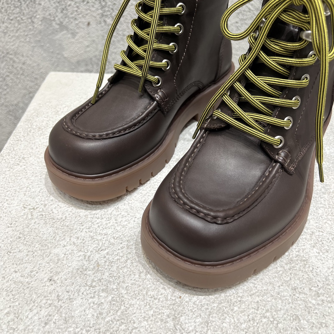Bottega Veneta Dr. Martens Male Boots M-s