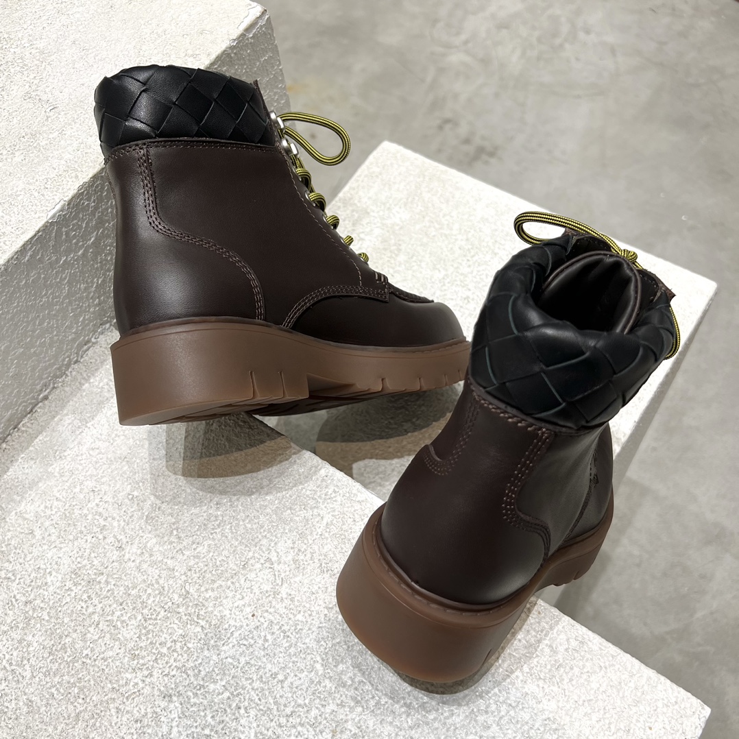 Bottega Veneta Dr. Martens Male Boots M-s