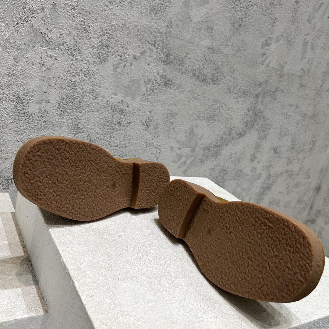 Bottega Veneta Dr. Martens Male Boots M-s