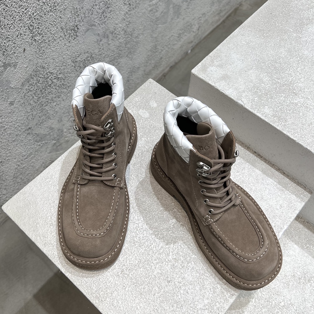 Bottega Veneta Dr. Martens Boots M-s