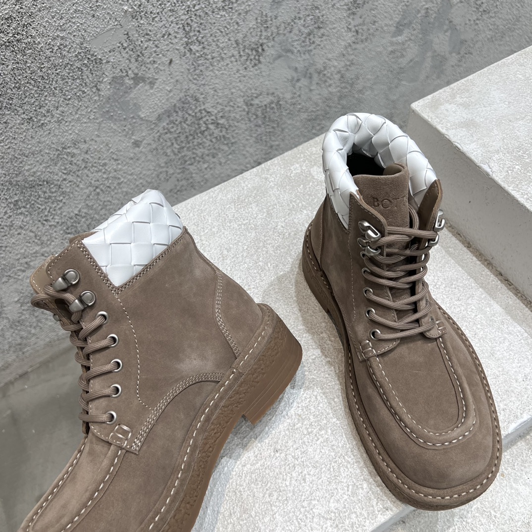 Bottega Veneta Dr. Martens Boots M-s