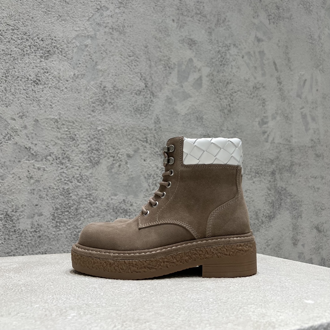 Bottega Veneta Dr. Martens Boots M-s