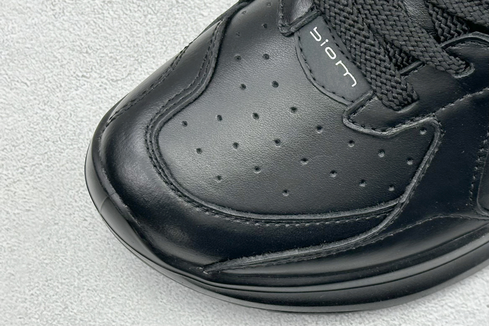 Male Running Shoes M