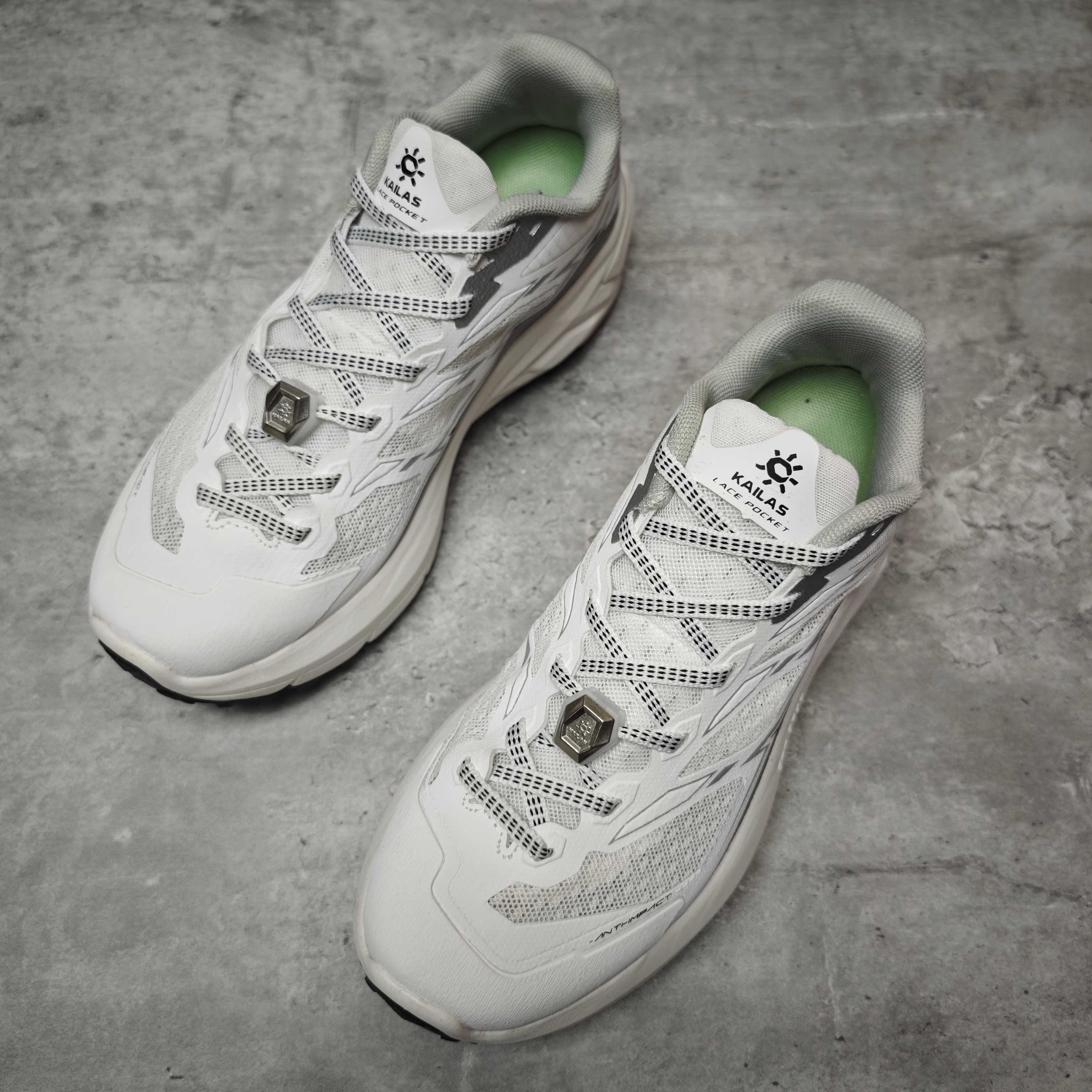 Basic Shoes Breathable L-s