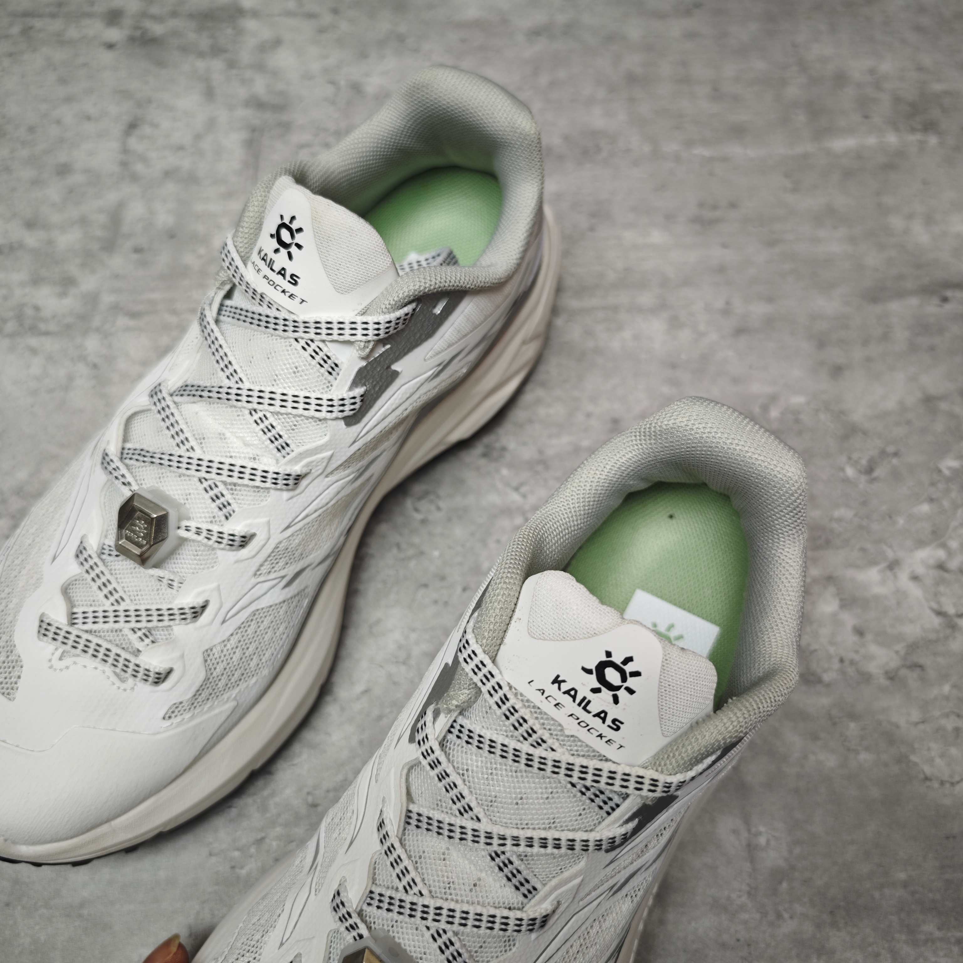 Basic Shoes Breathable L-s