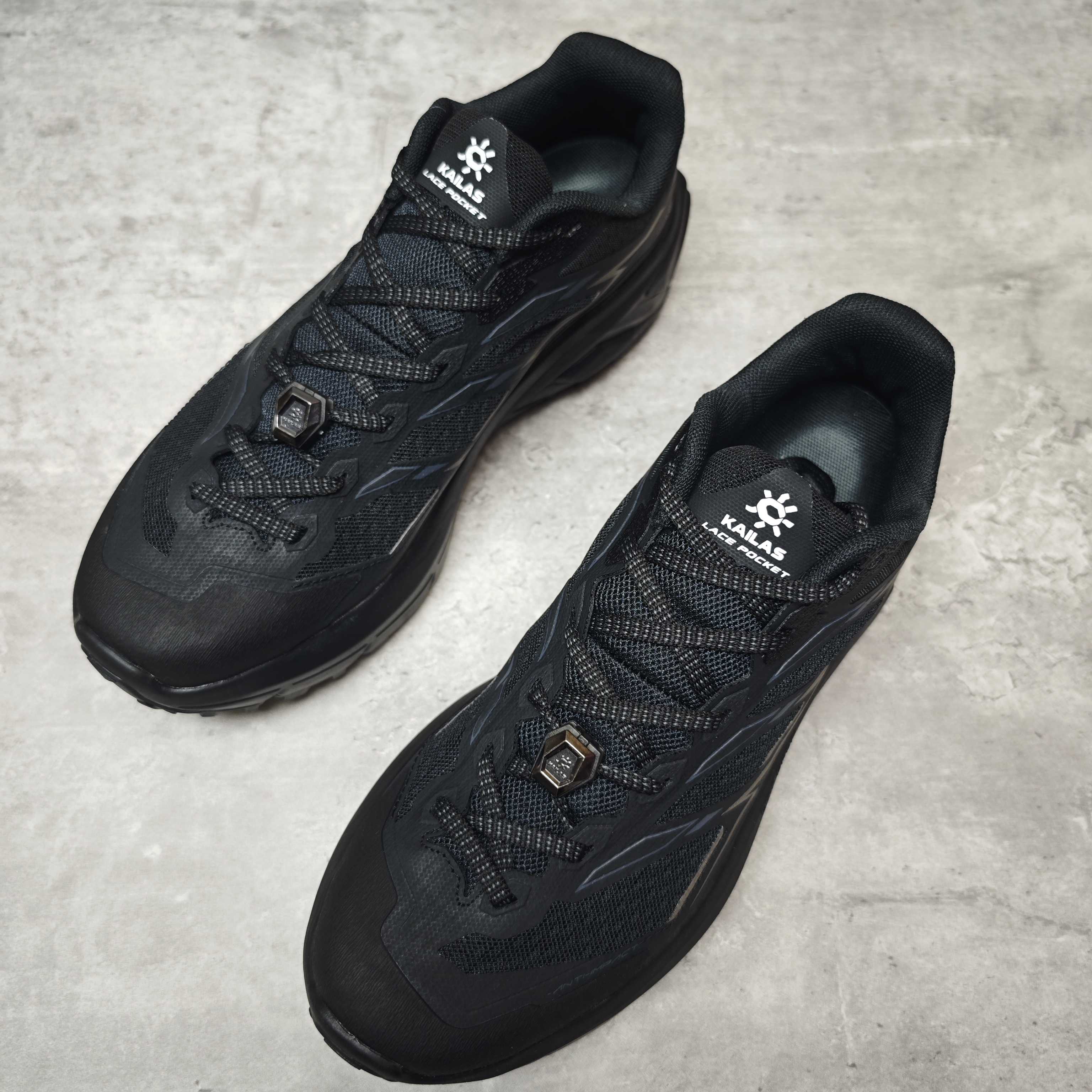 Basic Shoes Breathable L-s