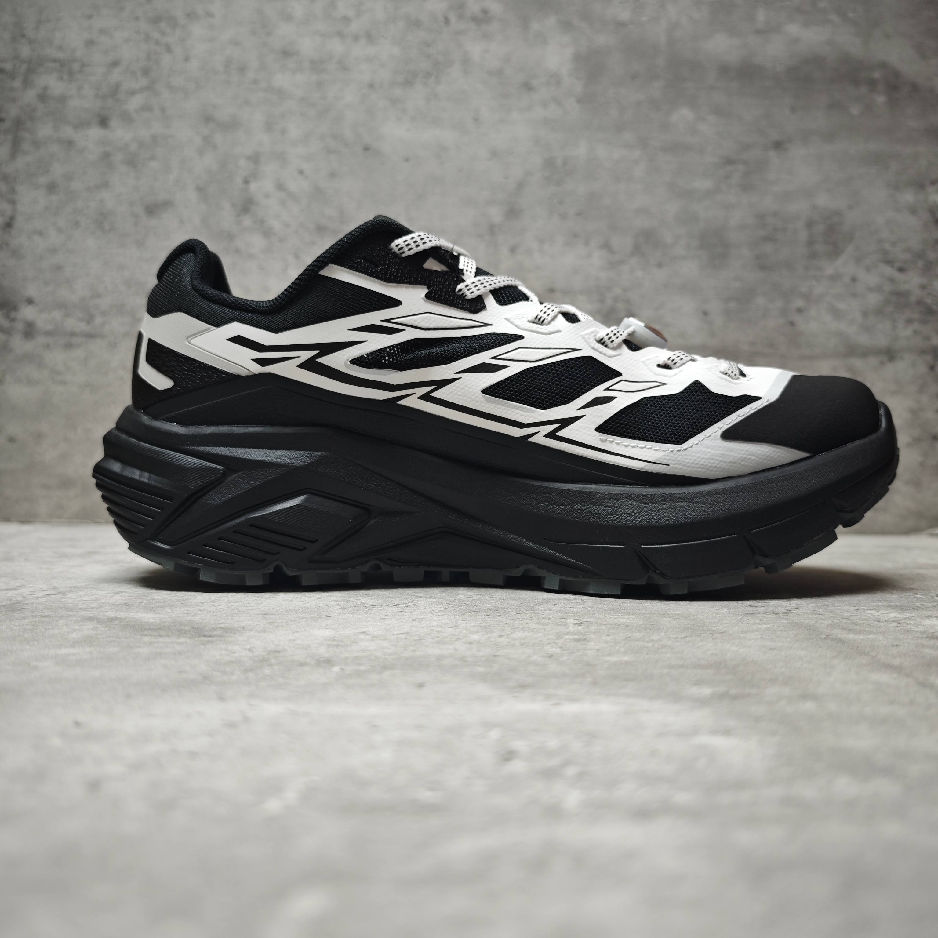 Basic Shoes Breathable L-s