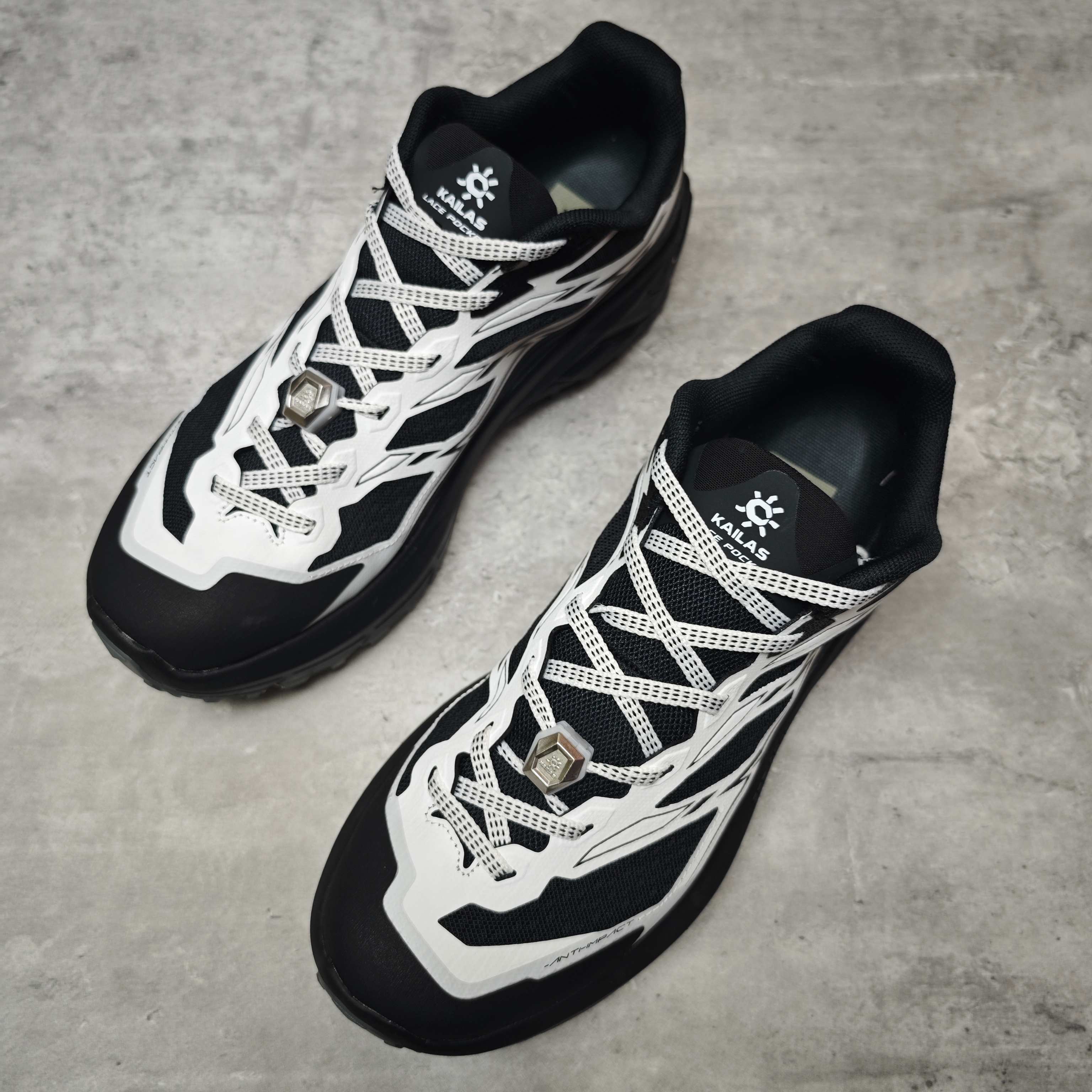 Basic Shoes Breathable L-s