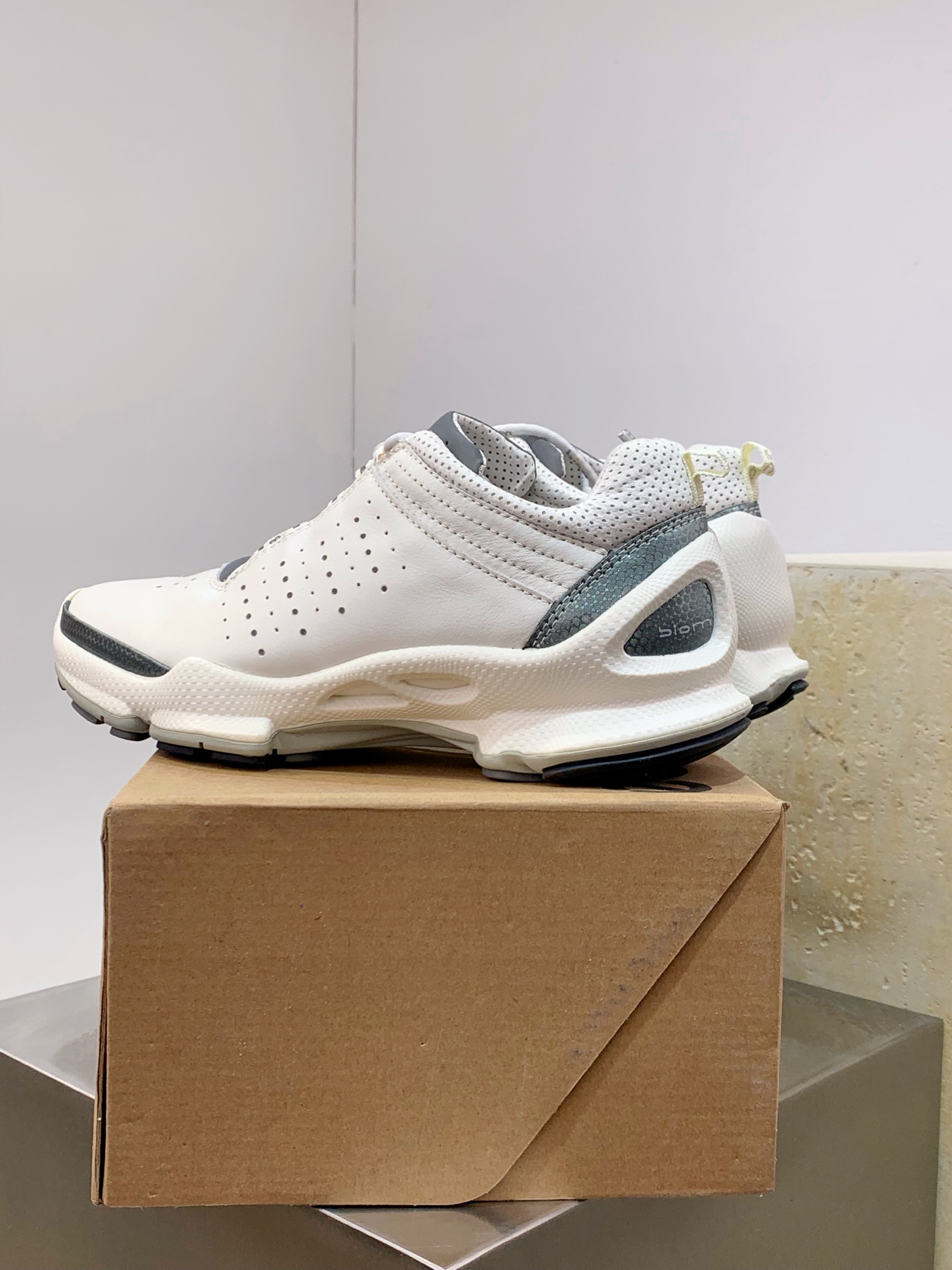 Male Sneakers Breathable M