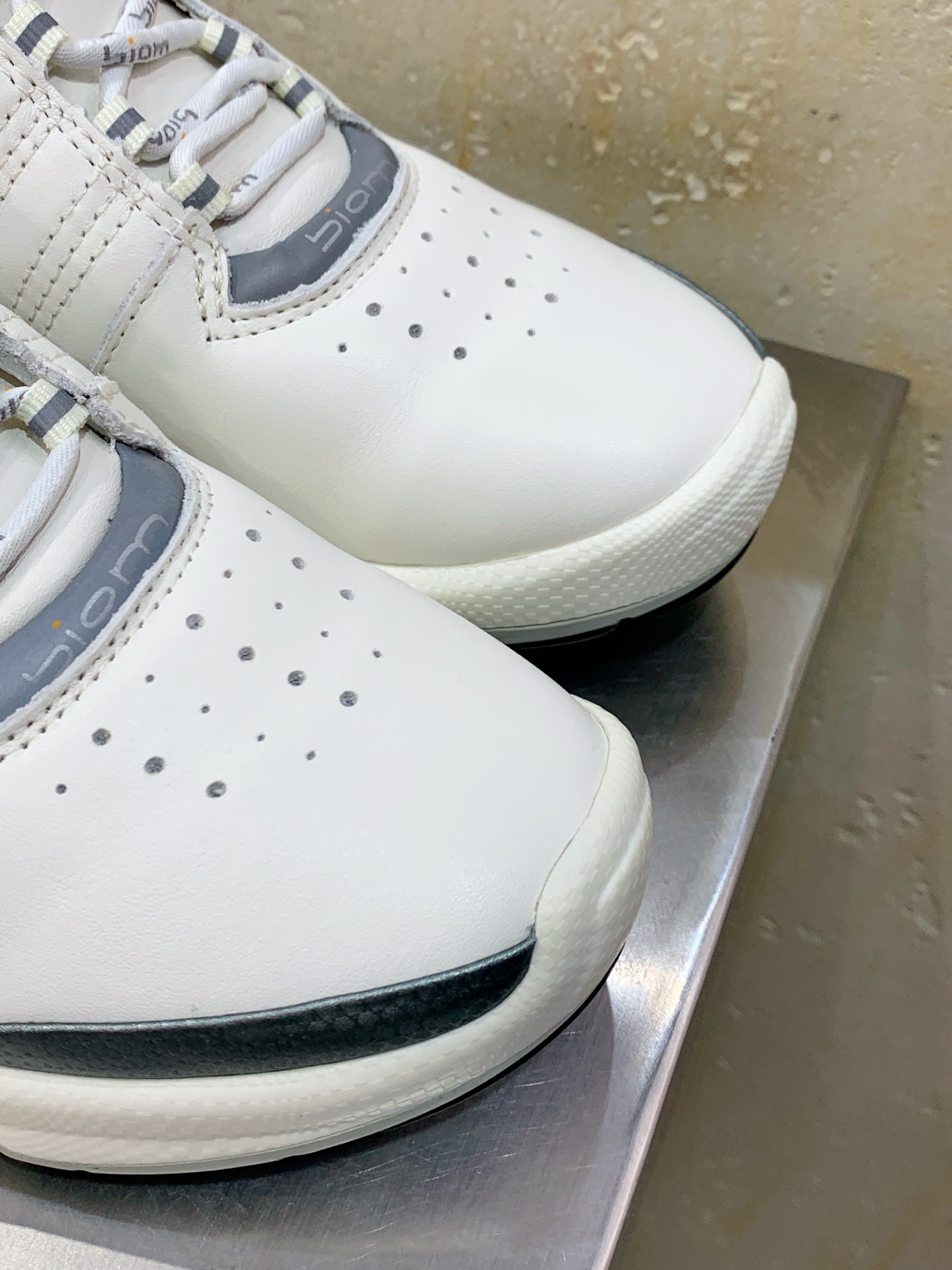 Male Sneakers Breathable M