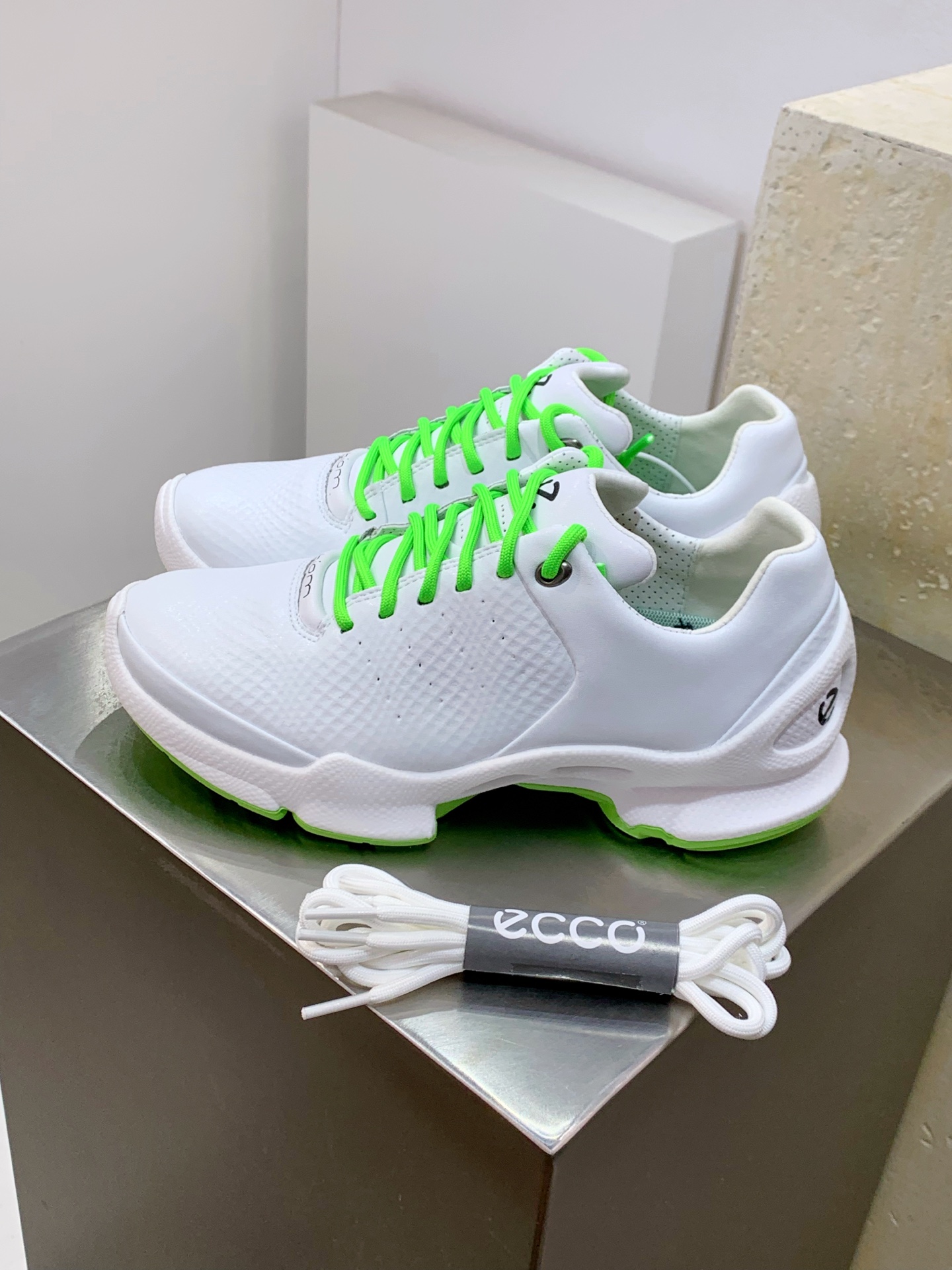 Male Sneakers Breathable M