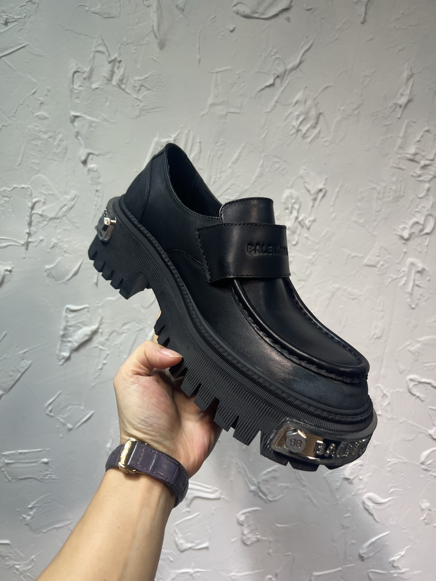 Balenciaga Loafers Cow Leather M-l