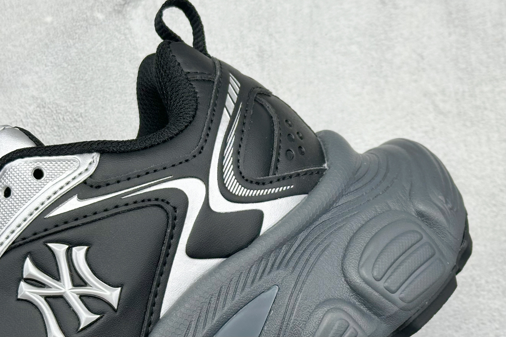 Asics Nike Running Shoes Mesh M-l-s