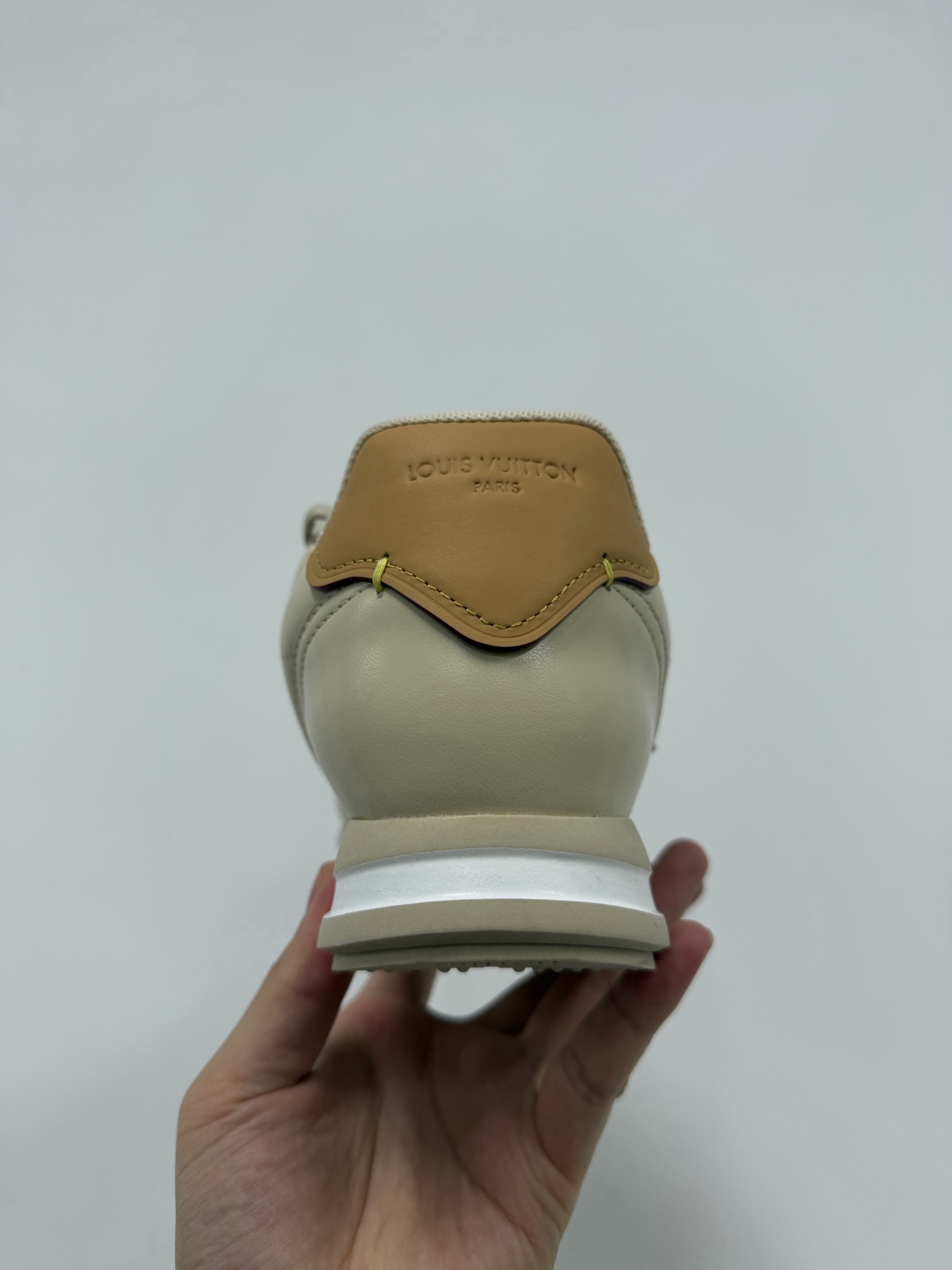 Louis Vuitton Sneakers L