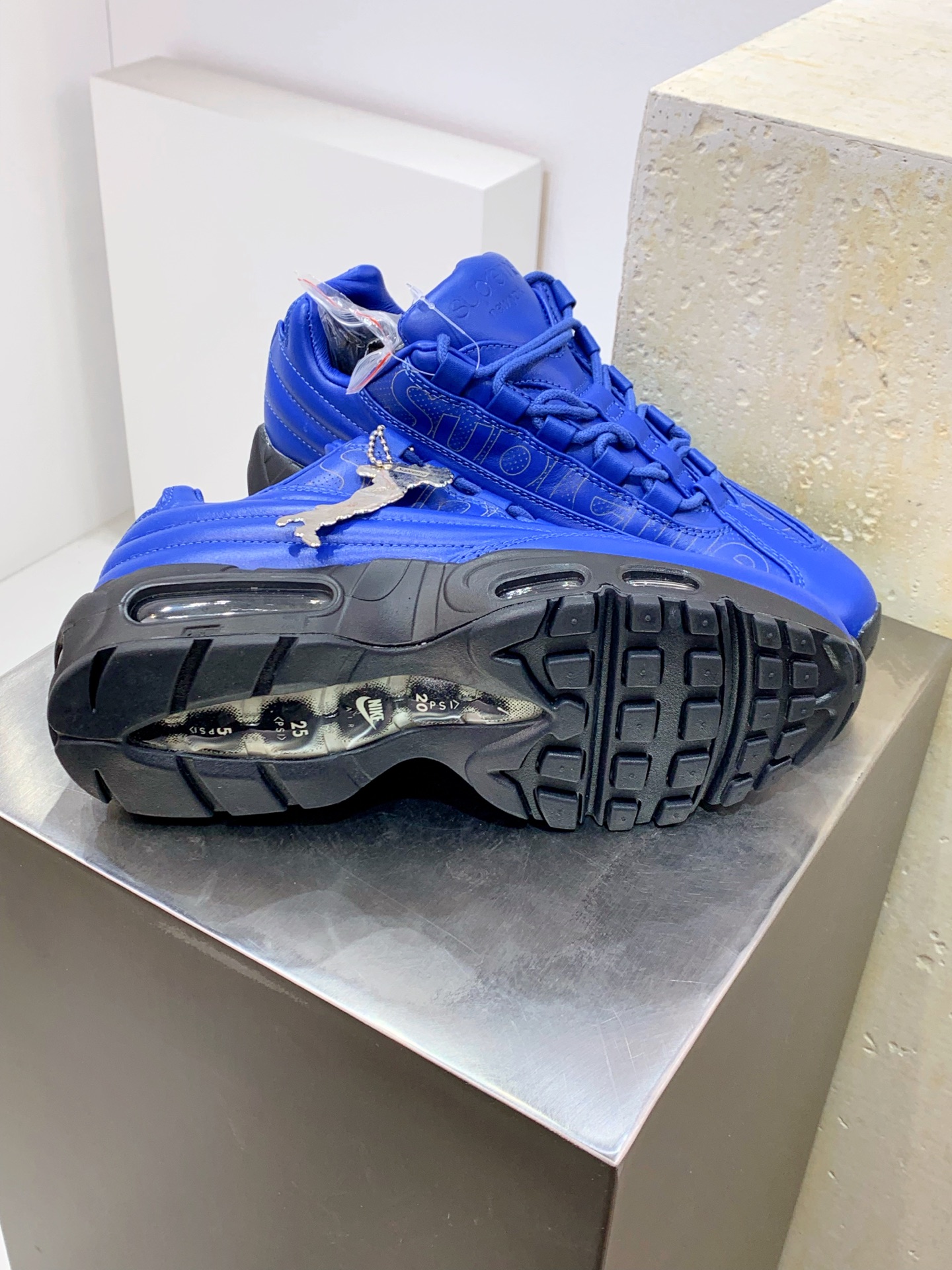 Nike Supreme Running Shoes M-l-s