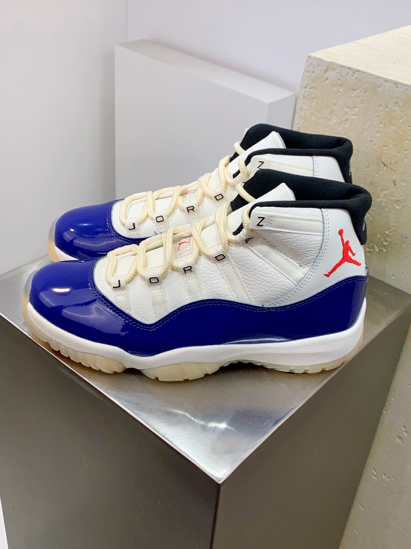 Jordan Nike Basic Shoes L-s