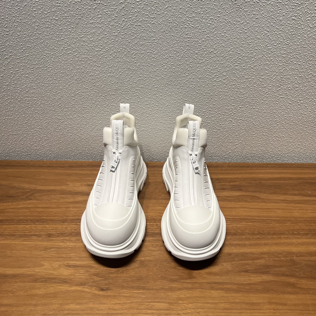 Alexander Mcqueen Male Basic Shoes M