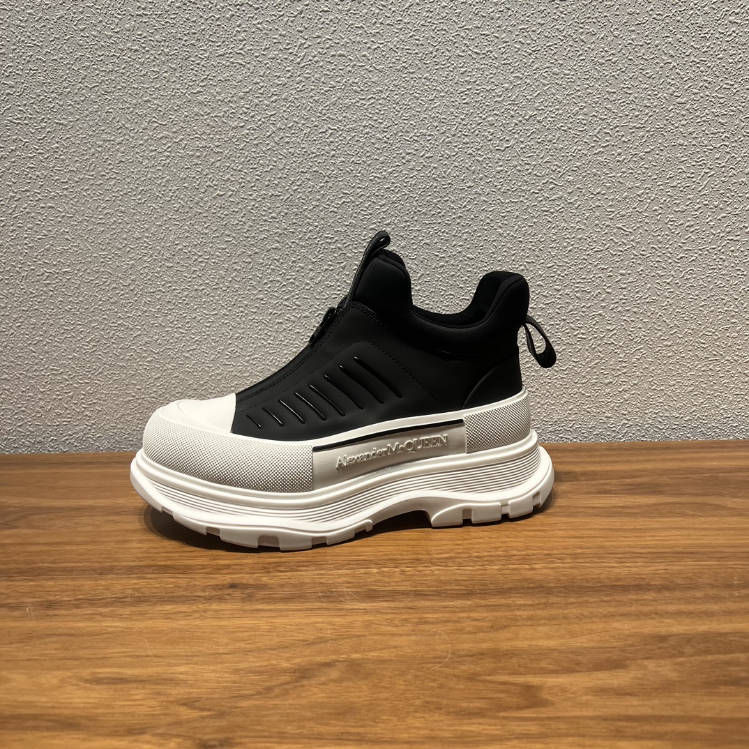 Alexander Mcqueen Male Basic Shoes M