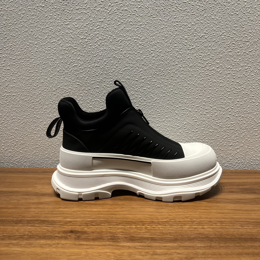 Alexander Mcqueen Male Basic Shoes M