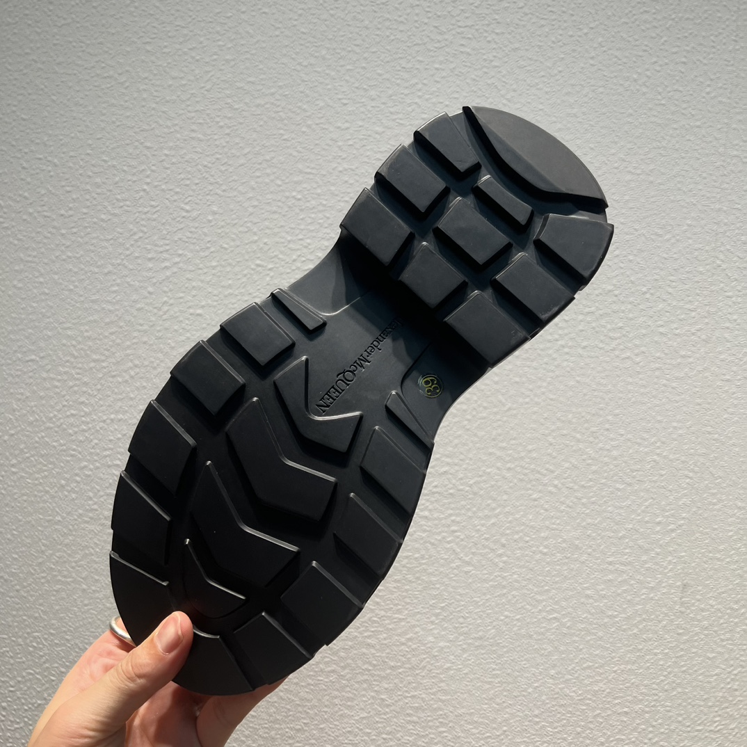 Alexander Mcqueen Male Basic Shoes M