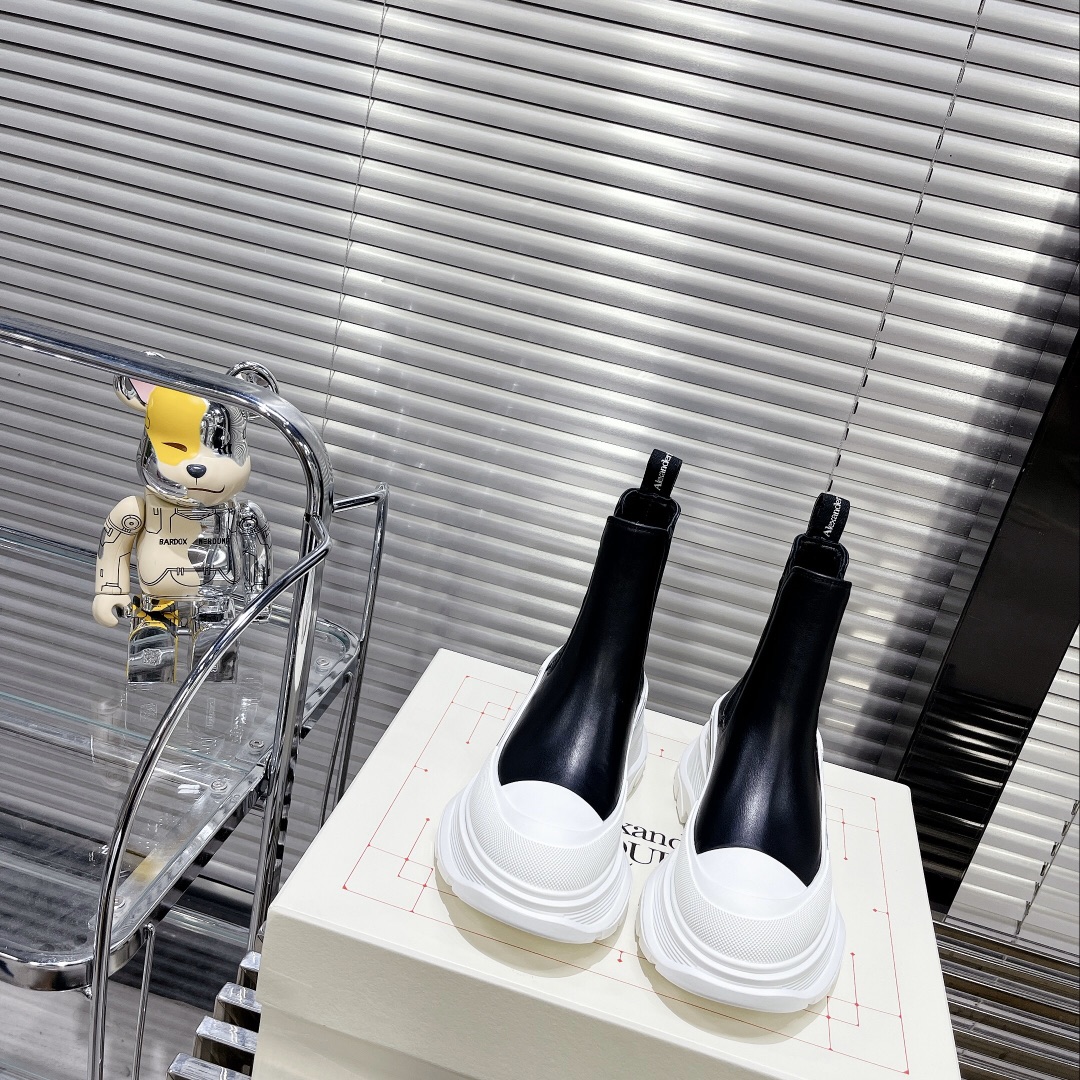 Adidas Alexander Mcqueen Calvin Klein Male Basic Shoes M-l-s