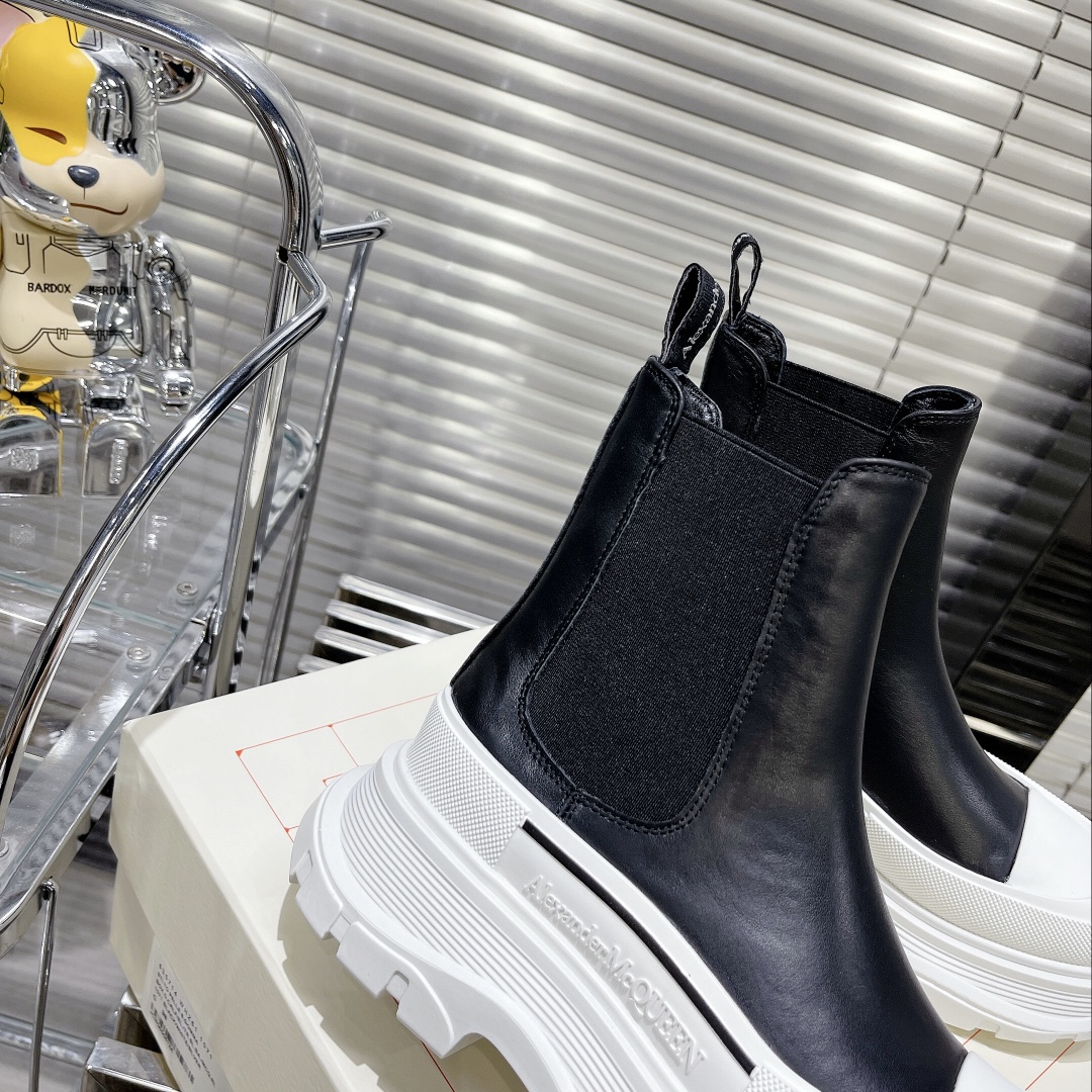 Adidas Alexander Mcqueen Calvin Klein Male Basic Shoes M-l-s