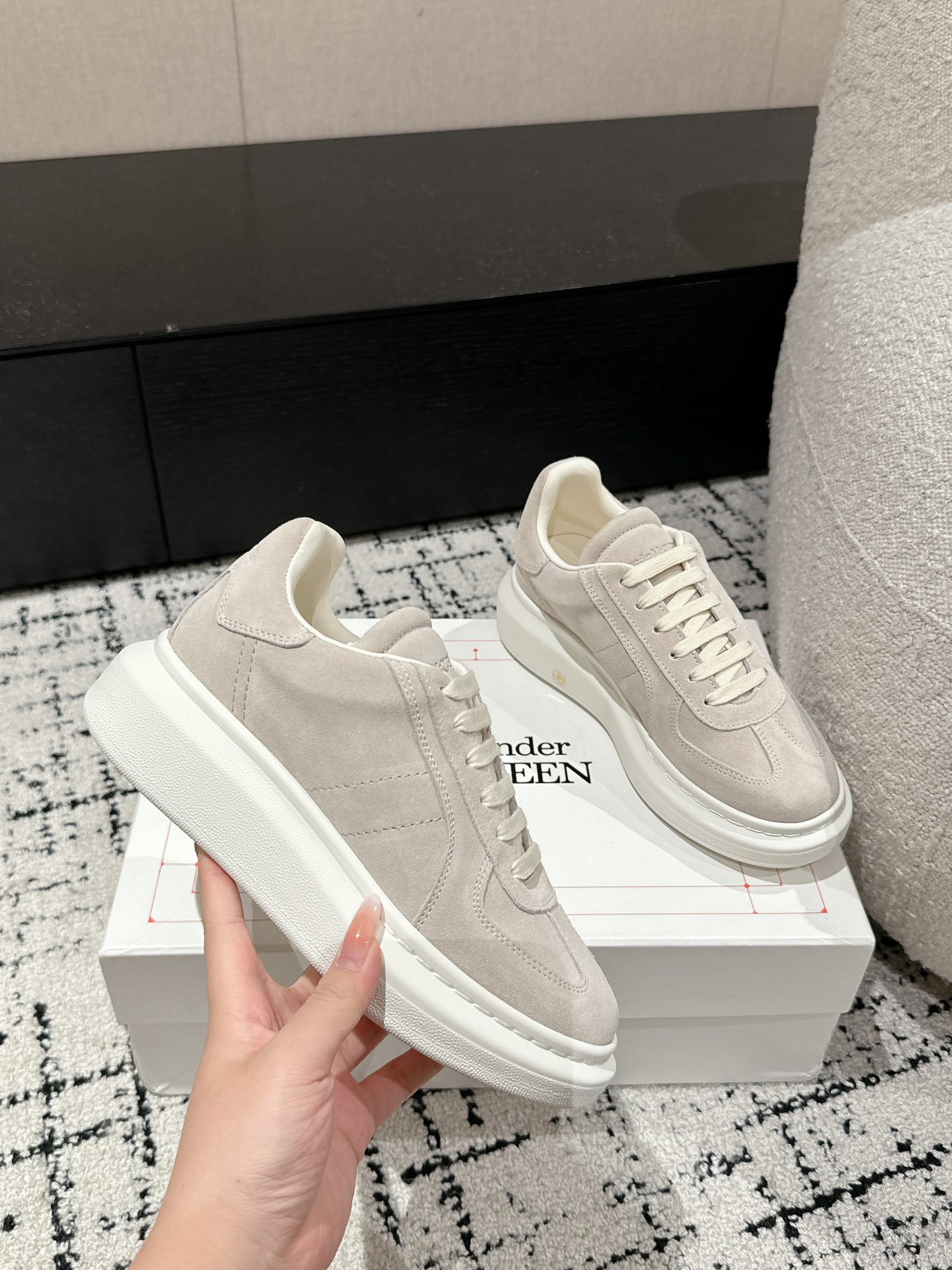 Alexander Mcqueen Male Sneakers M-l-s