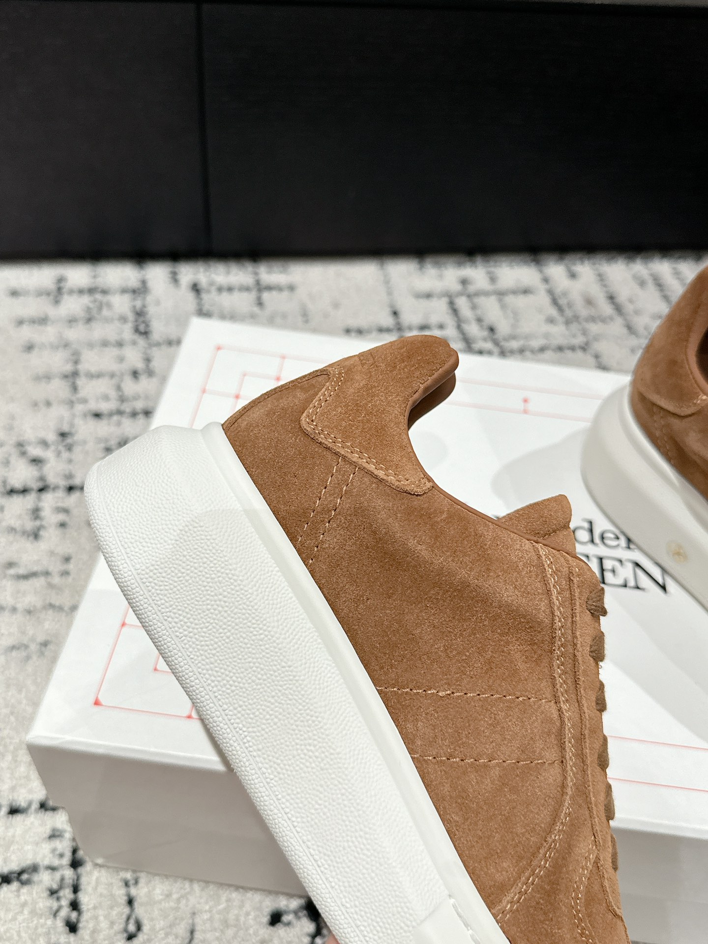 Alexander Mcqueen Male Sneakers M-l-s