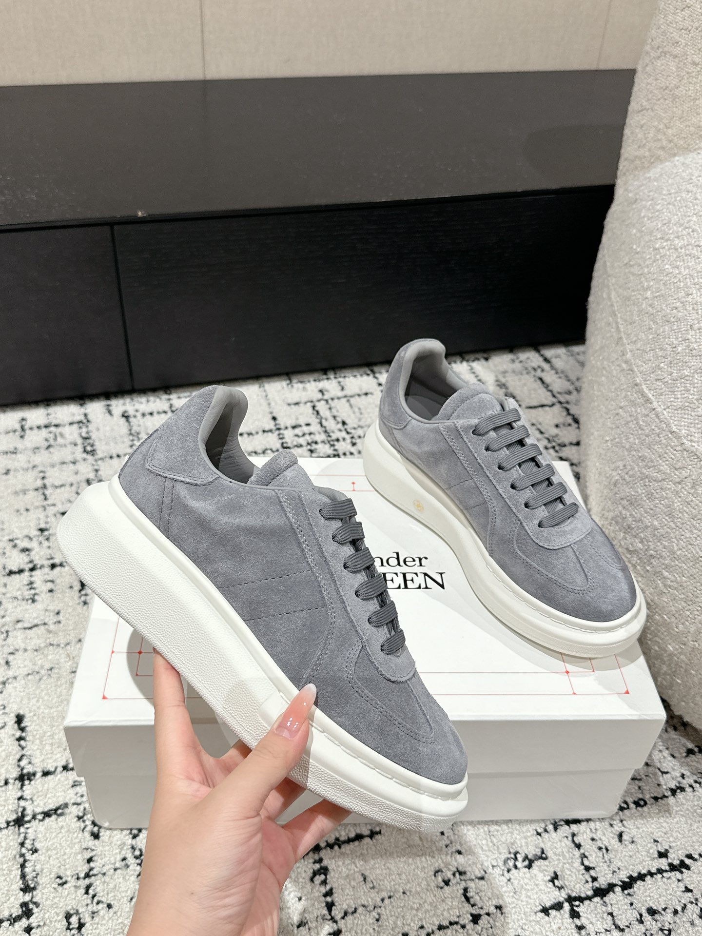 Alexander Mcqueen Male Sneakers M-l-s