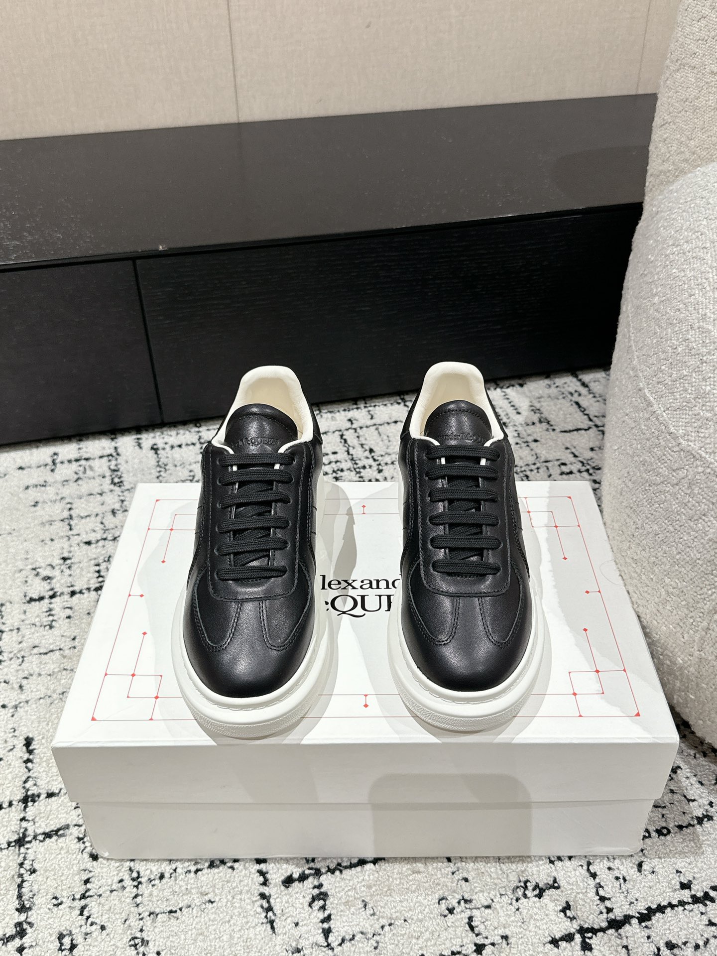 Alexander Mcqueen Male Sneakers M-l-s