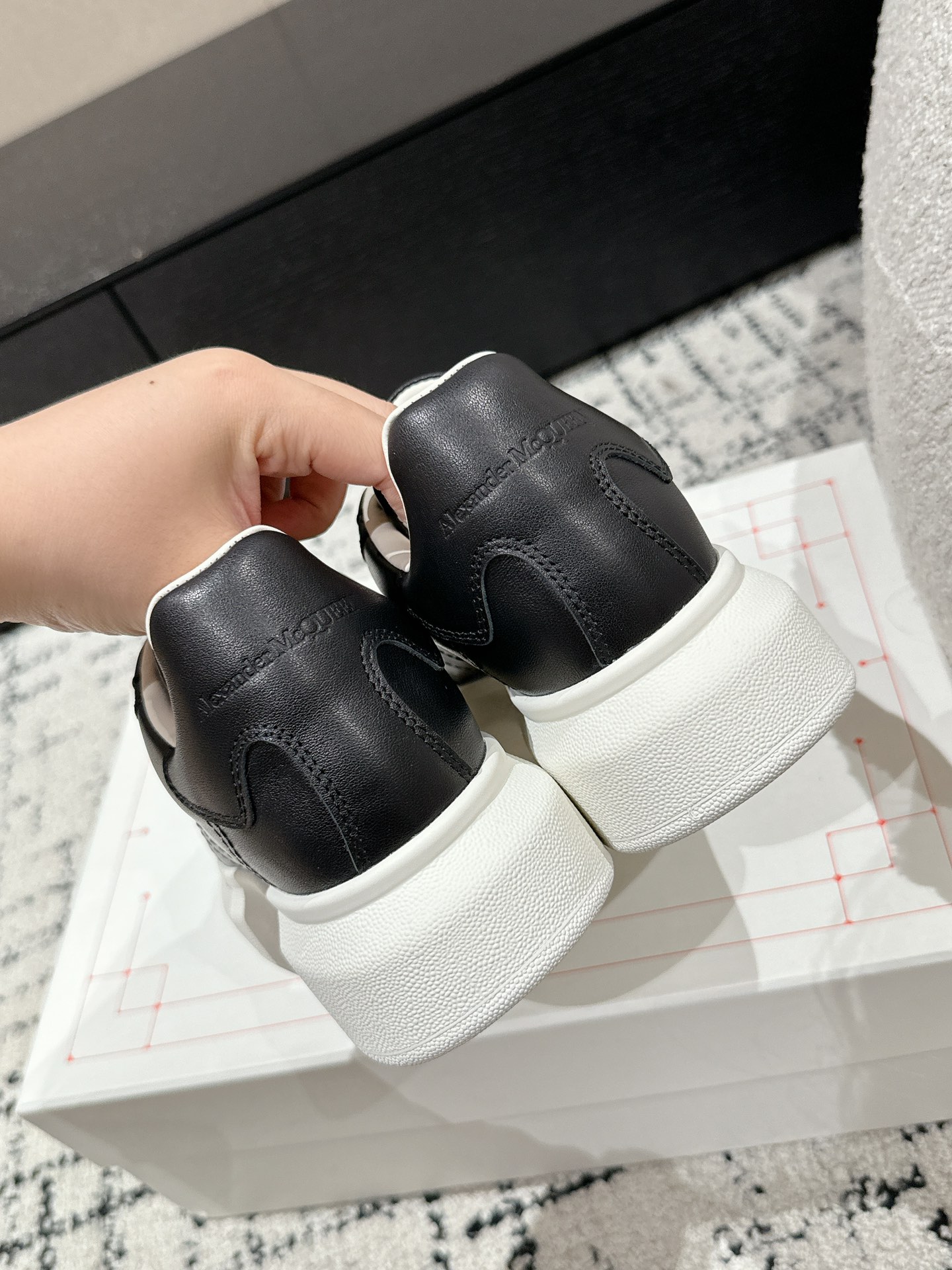 Alexander Mcqueen Male Sneakers M-l-s