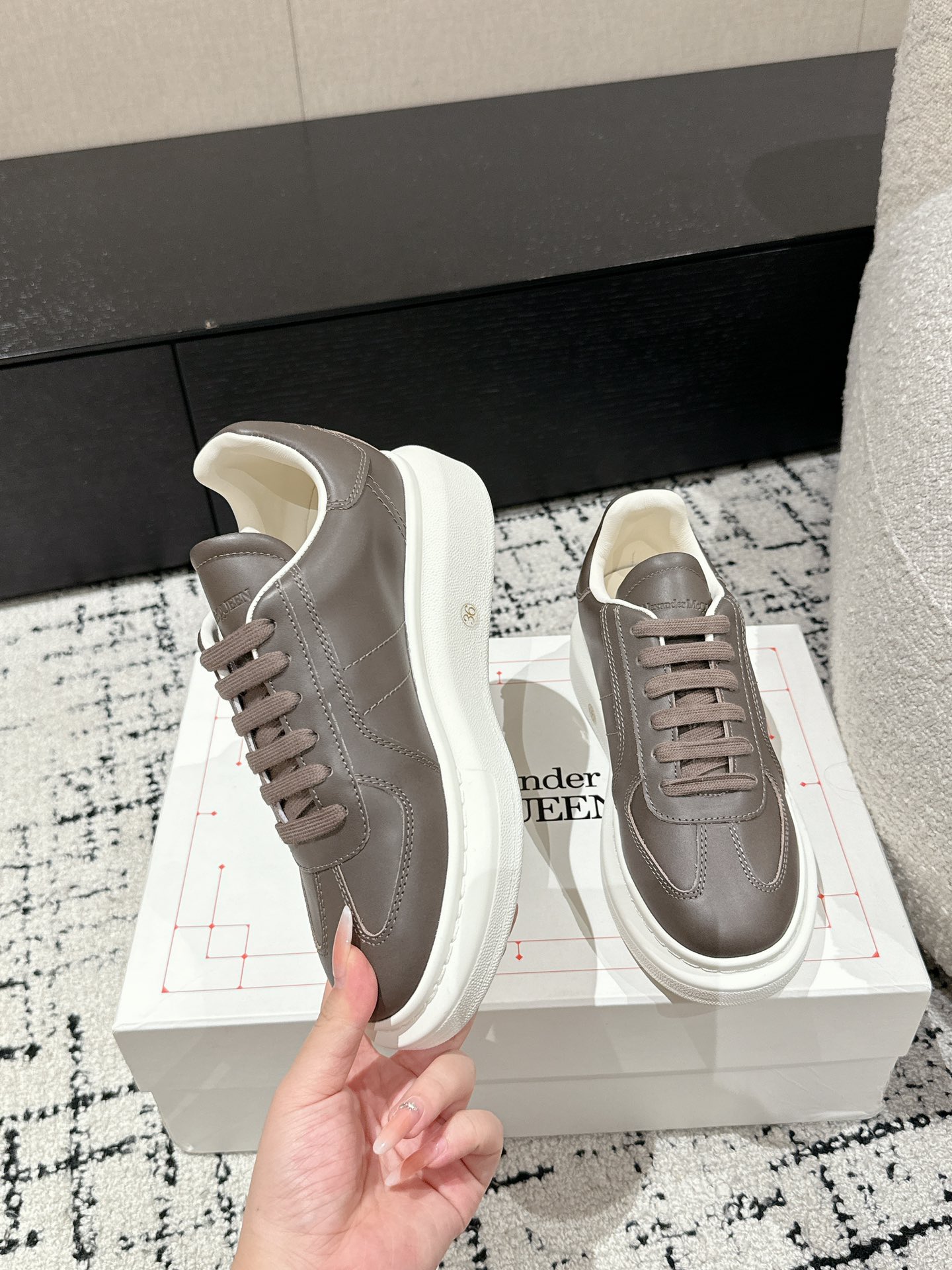 Alexander Mcqueen Male Sneakers M-l-s