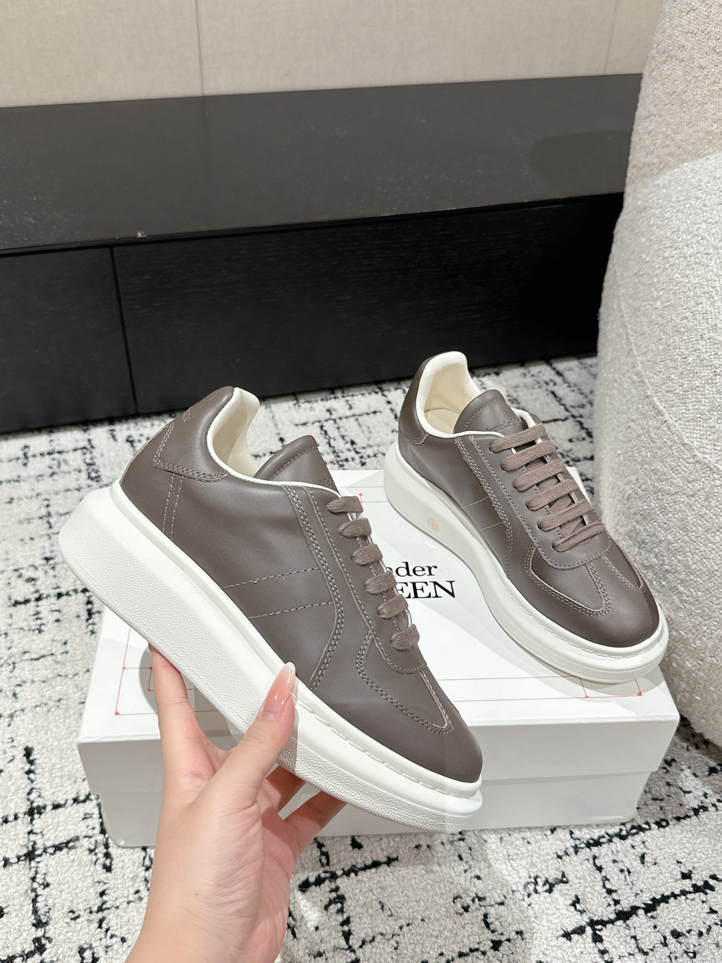 Alexander Mcqueen Male Sneakers M-l-s