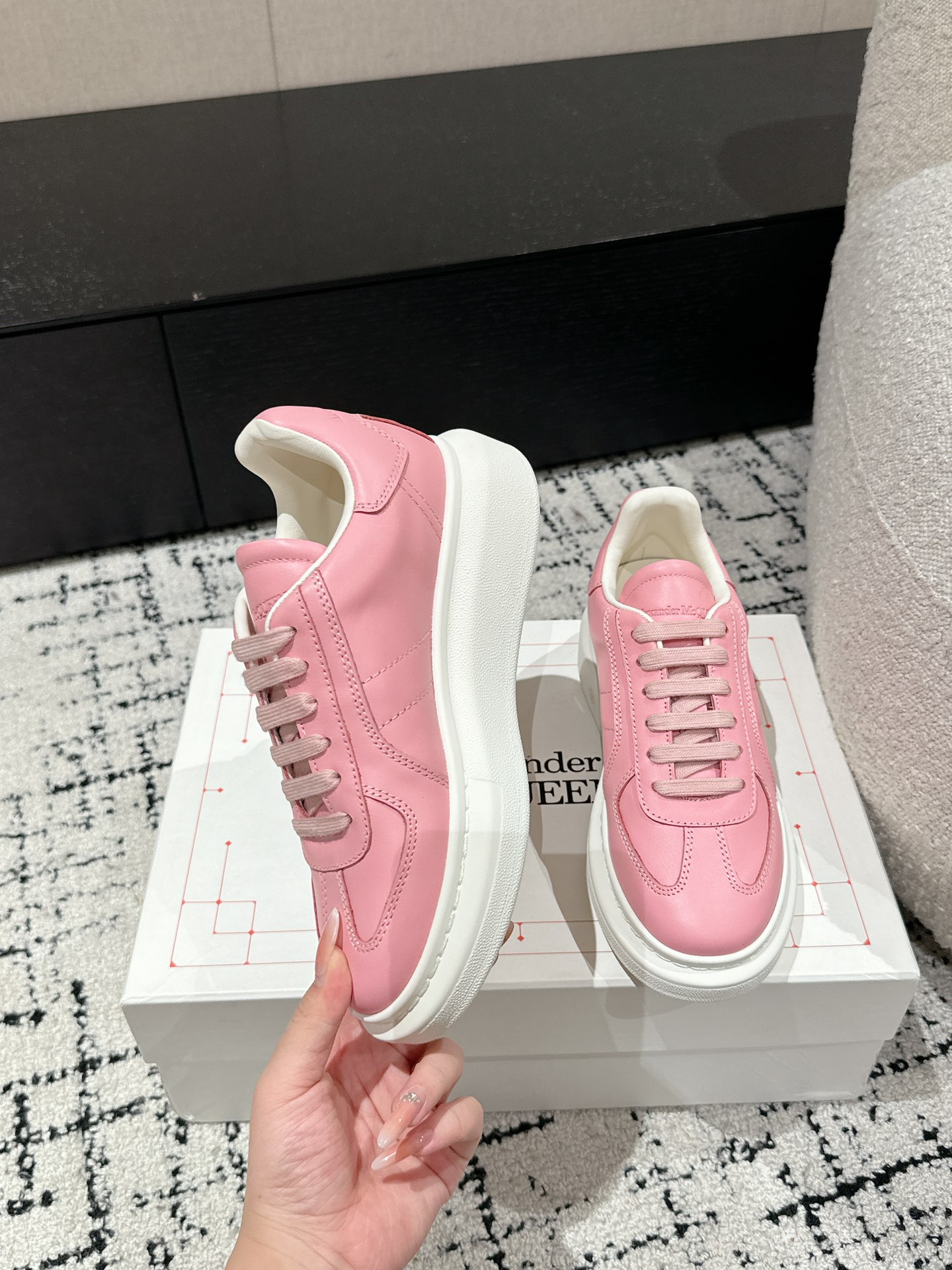 Alexander Mcqueen Male Sneakers M-l-s