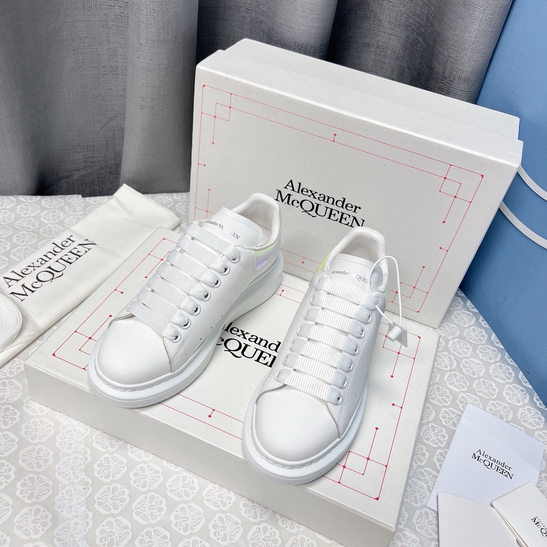 Alexander Mcqueen Male Sneakers M-l-s