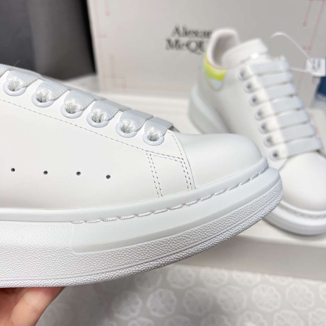 Alexander Mcqueen Male Sneakers M-l-s