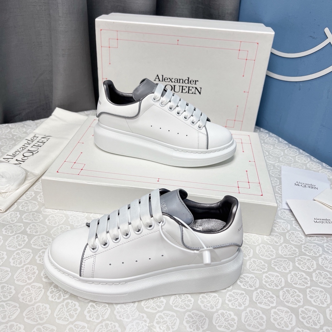 Alexander Mcqueen Male Sneakers M-l-s