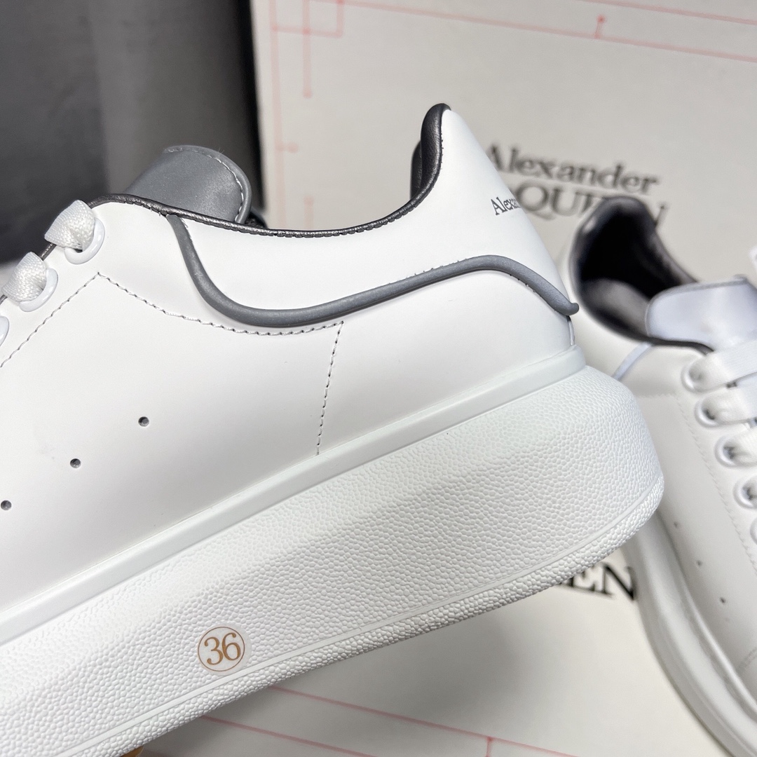 Alexander Mcqueen Male Sneakers M-l-s