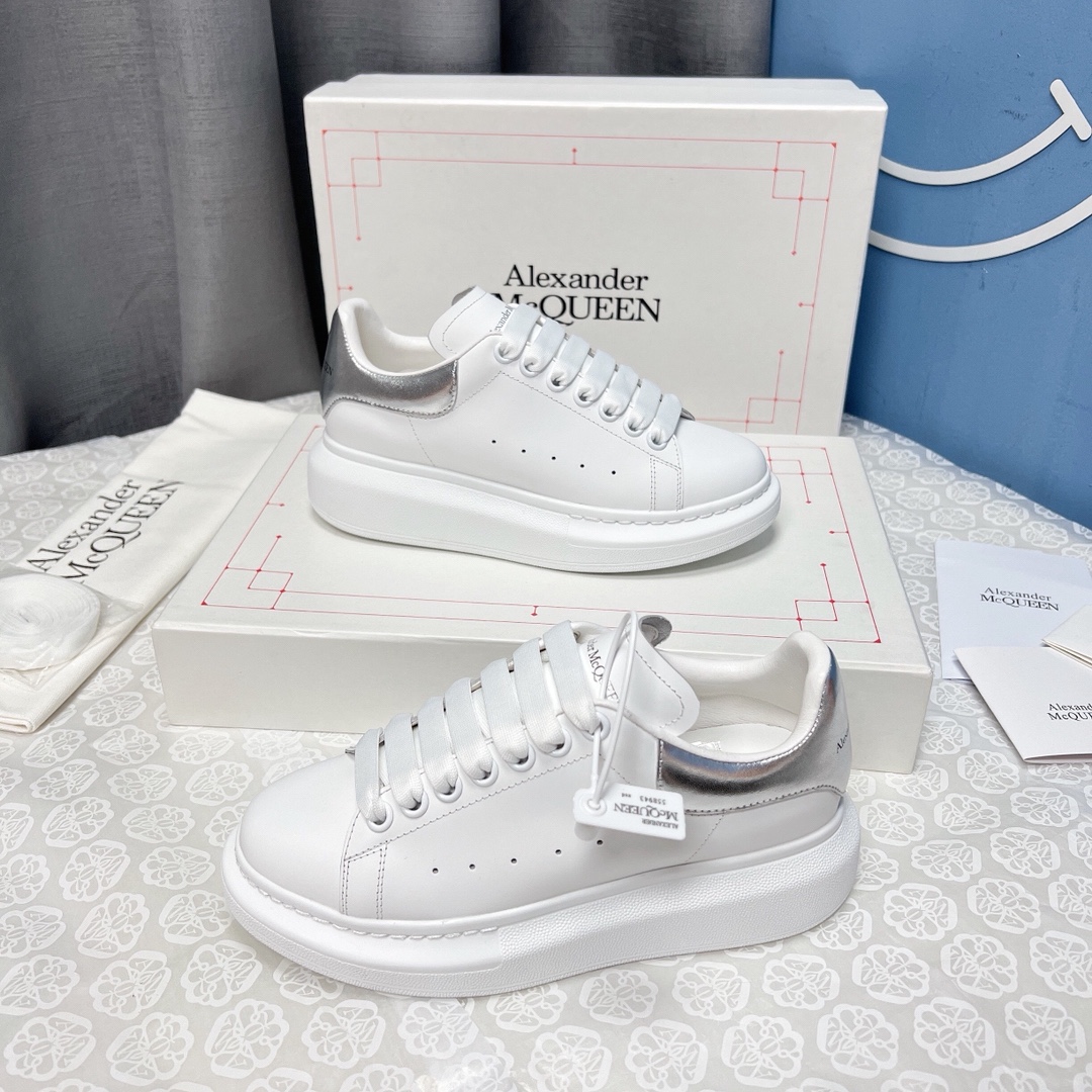 Alexander Mcqueen Male Sneakers M-l-s