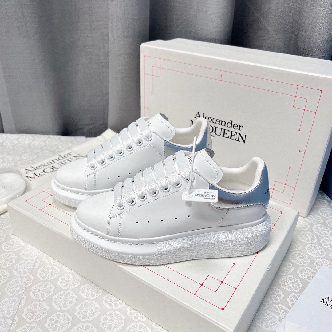 Alexander Mcqueen Male Sneakers M-l-s