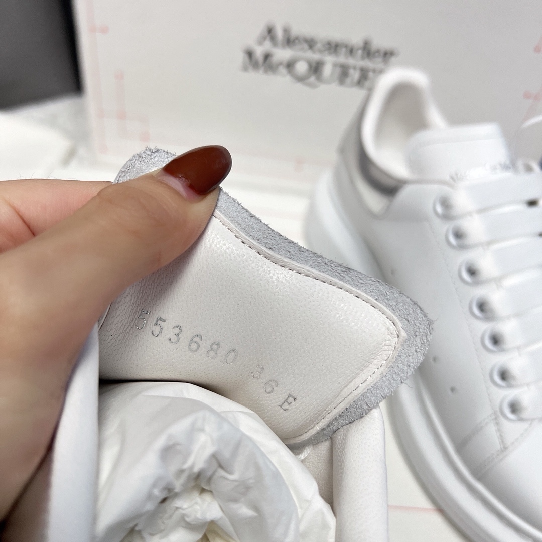 Alexander Mcqueen Male Sneakers M-l-s