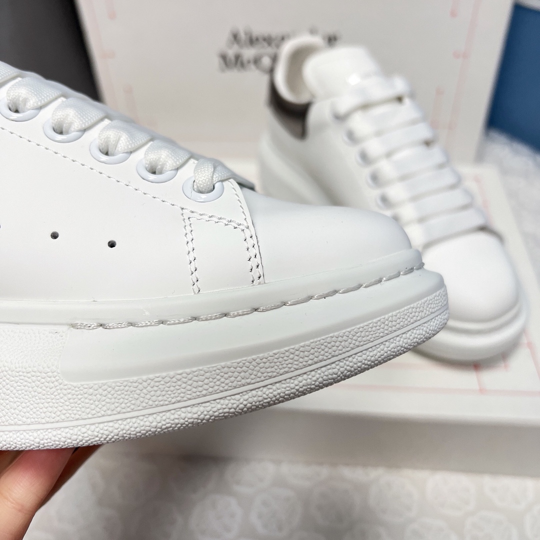 Alexander Mcqueen Male Sneakers M-l-s