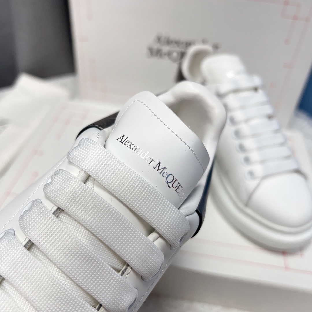 Alexander Mcqueen Male Sneakers M-l-s